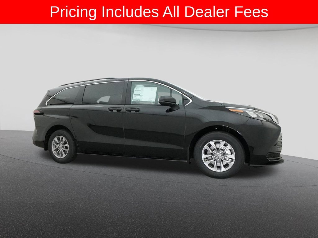 New 2026 Toyota Sienna LE FWD image 47