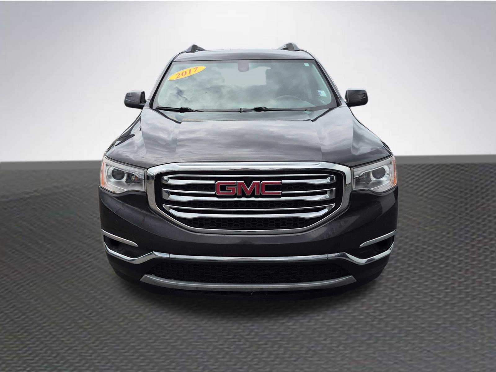 Used 2017 GMC Acadia SLT FWD image 3