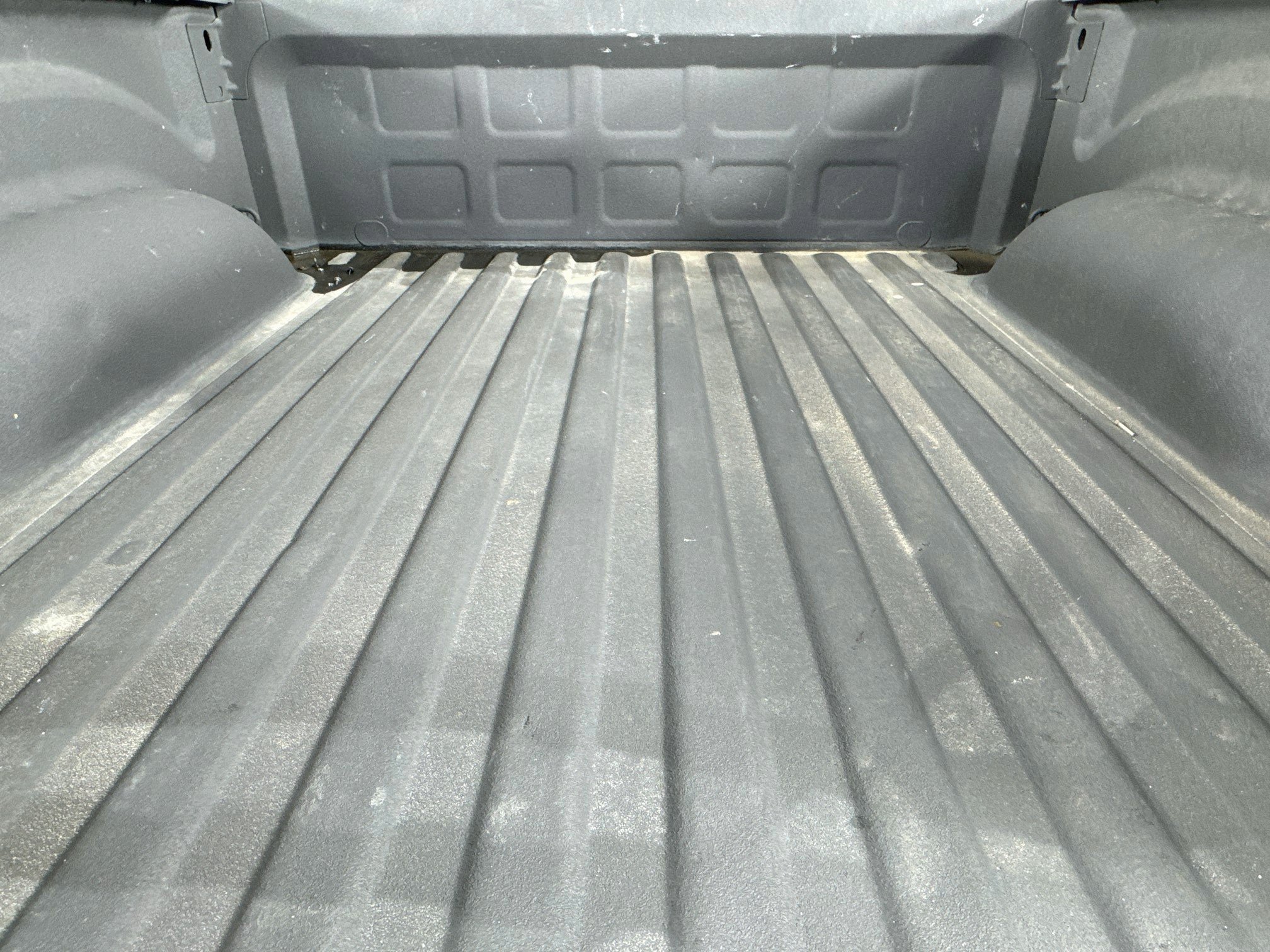 Used 2023 RAM 1500 Classic SLT w/ Electronics Group AWD/4WD image 31