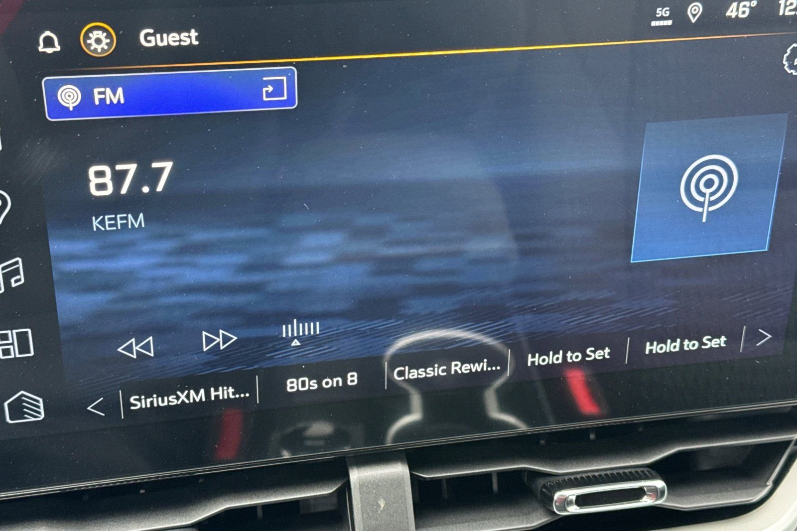 New 2026 Chevrolet Equinox LT w/ Midnight Edition image 17