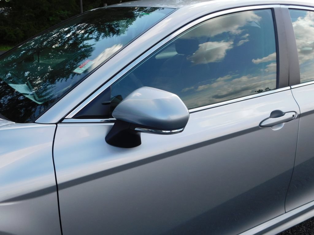 Used 2023 Toyota Camry SE FWD image 11