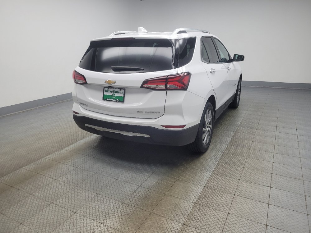 Used 2024 Chevrolet Equinox Premier AWD/4WD image 9