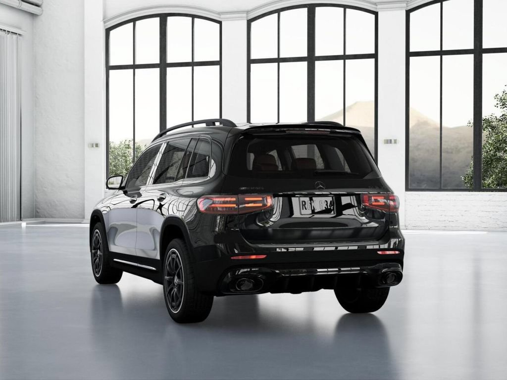 New 2026 Mercedes-Benz GLB 35 AMG 4MATIC image 27