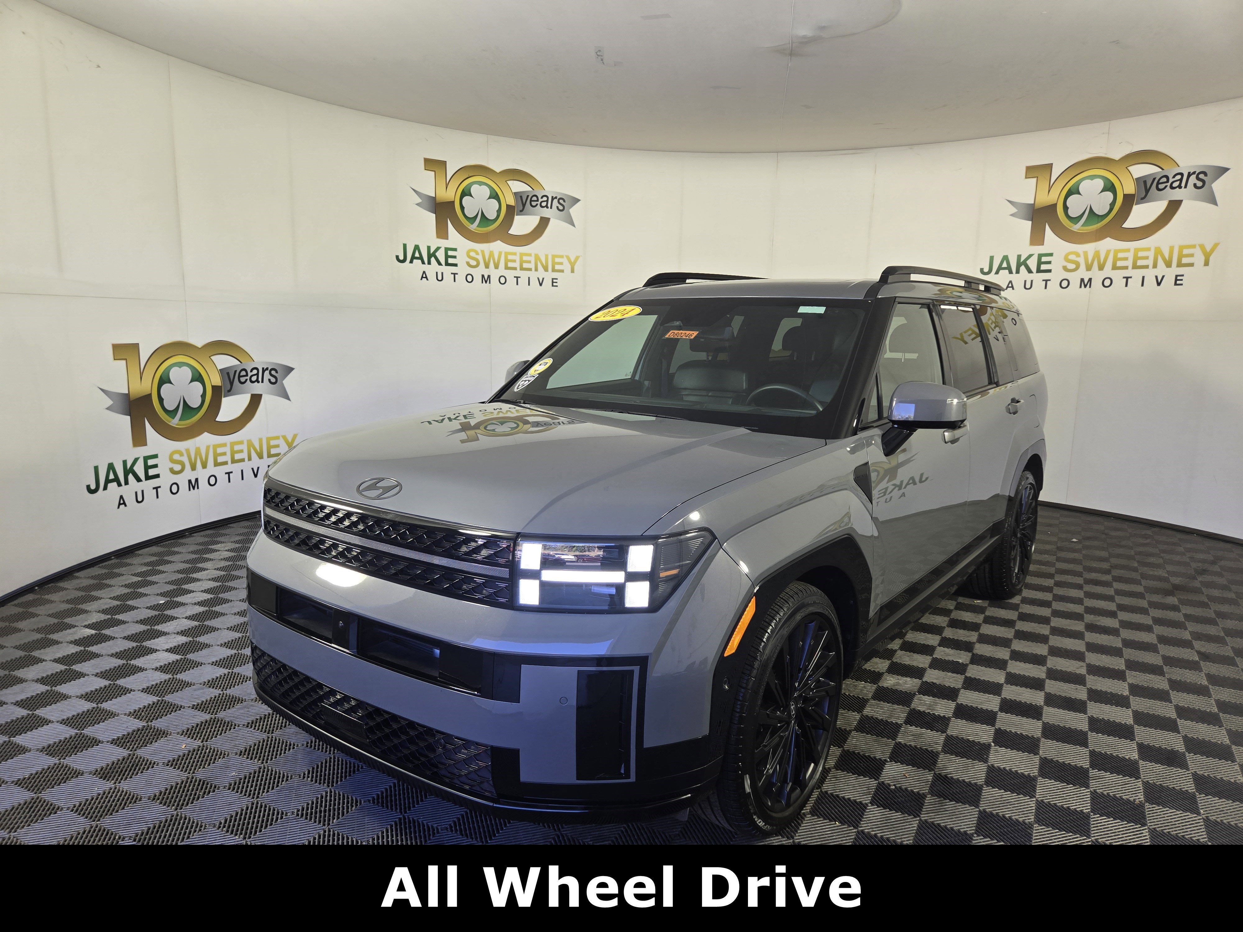 Used 2024 Hyundai Santa Fe Calligraphy image 3