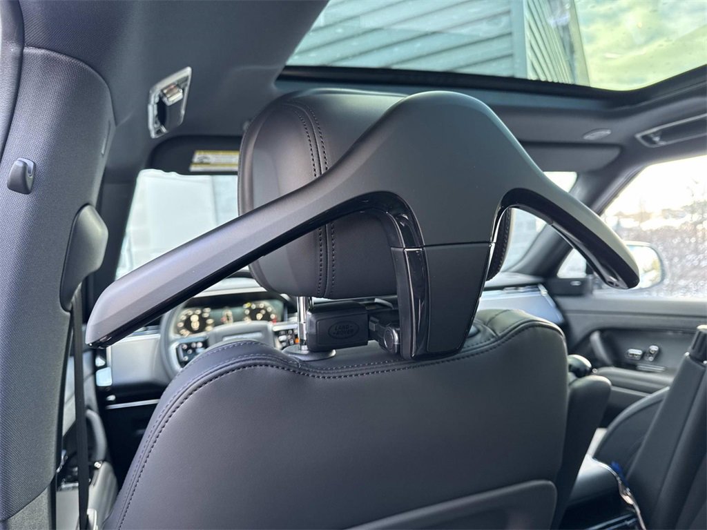 New 2026 Land Rover Range Rover Sport SE image 14