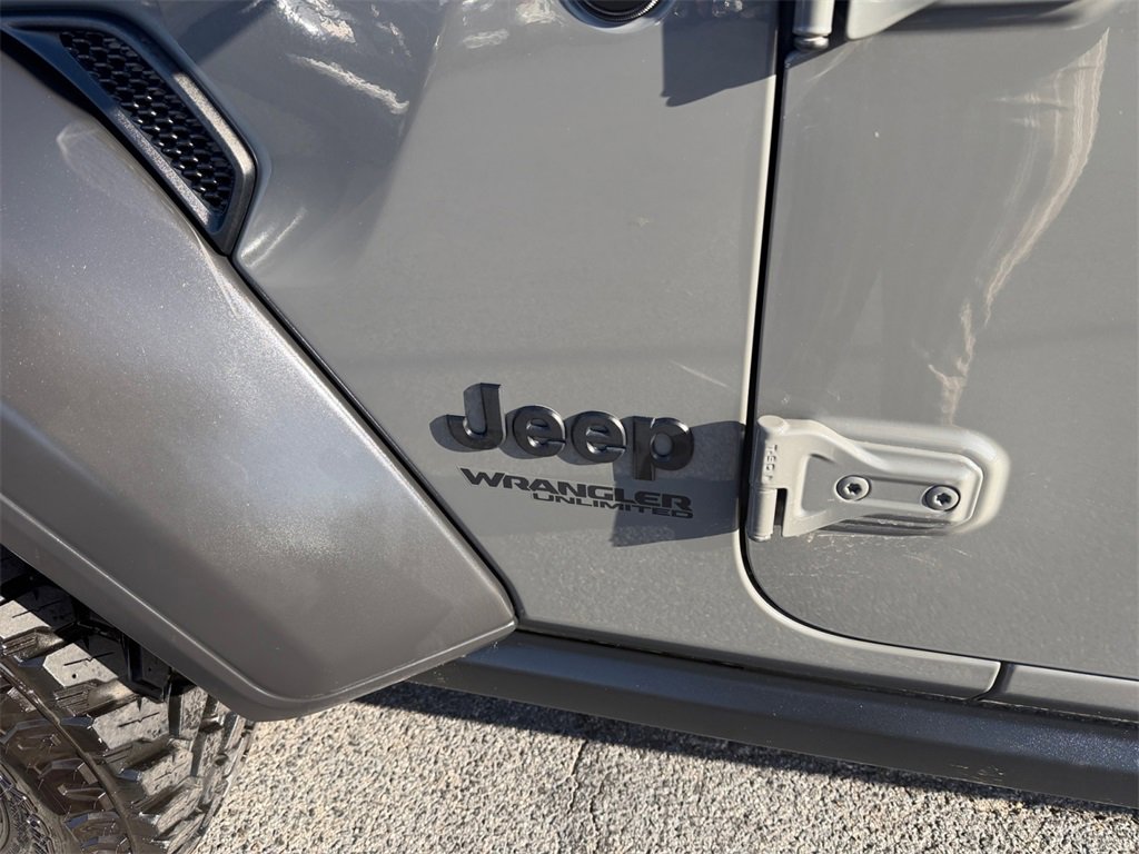 Used 2021 Jeep Wrangler Unlimited Sport image 23