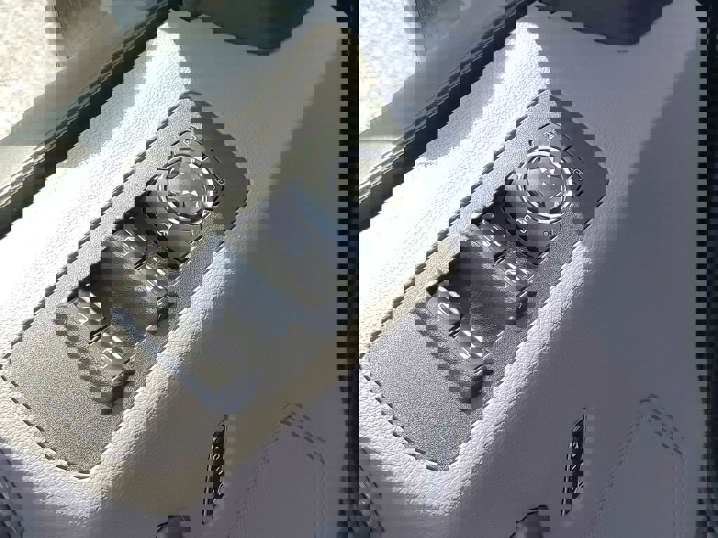 Used 2018 Ford F150 XLT w/ Equipment Group 302A Luxury image 16