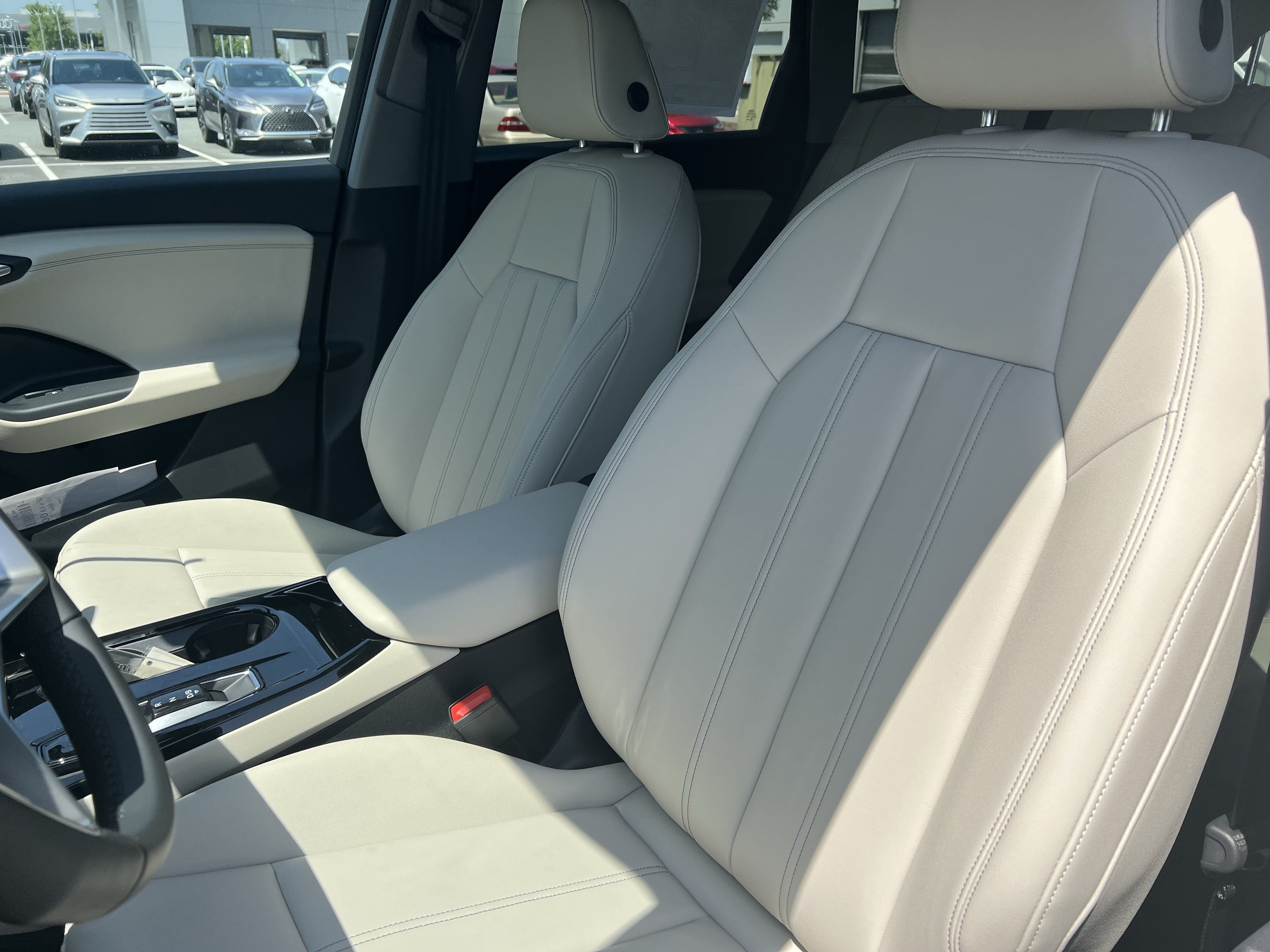 New 2027 Audi Q6 e-tron Prestige AWD/4WD image 15