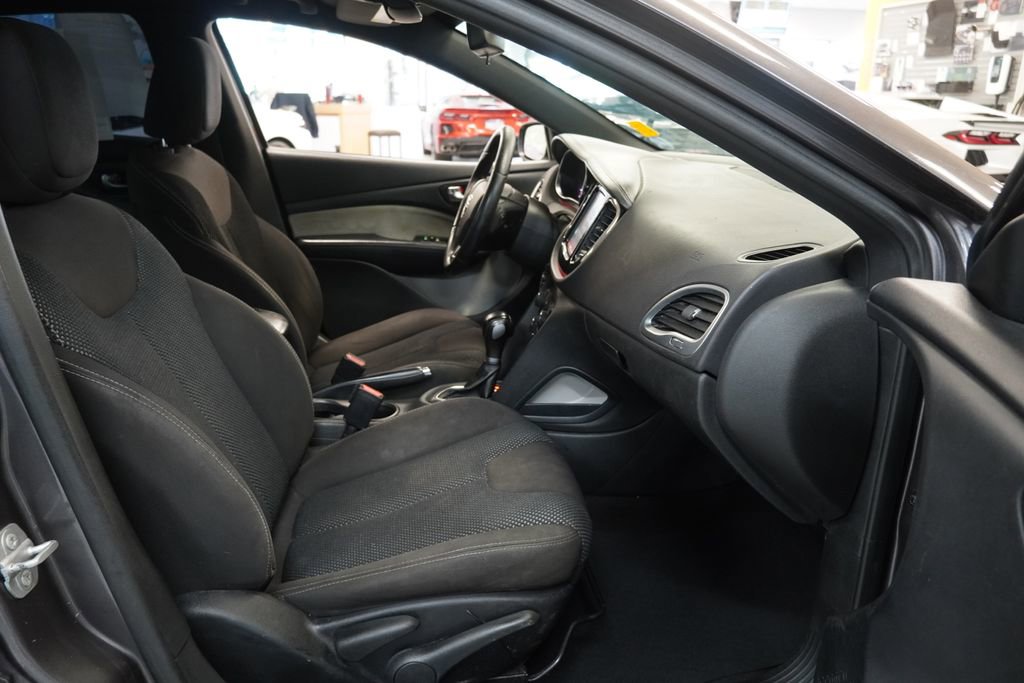 Used 2015 Dodge Dart SXT FWD image 30