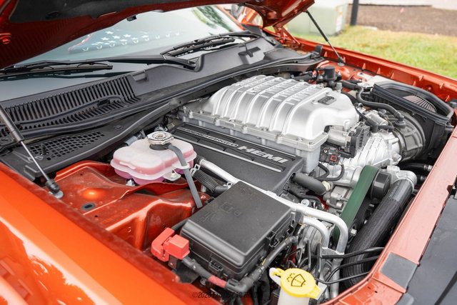 Used 2020 Dodge Challenger SRT Hellcat Redeye image 19