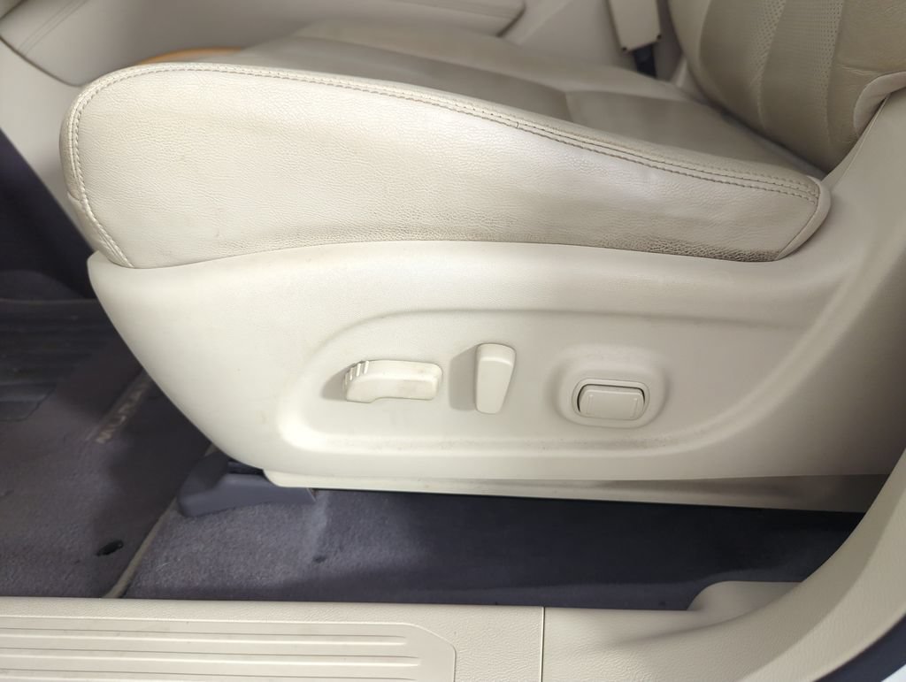 Used 2018 Nissan Murano SL FWD image 12