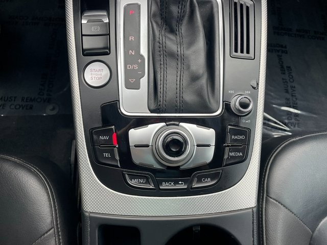 Used 2016 Audi A4 Premium image 24