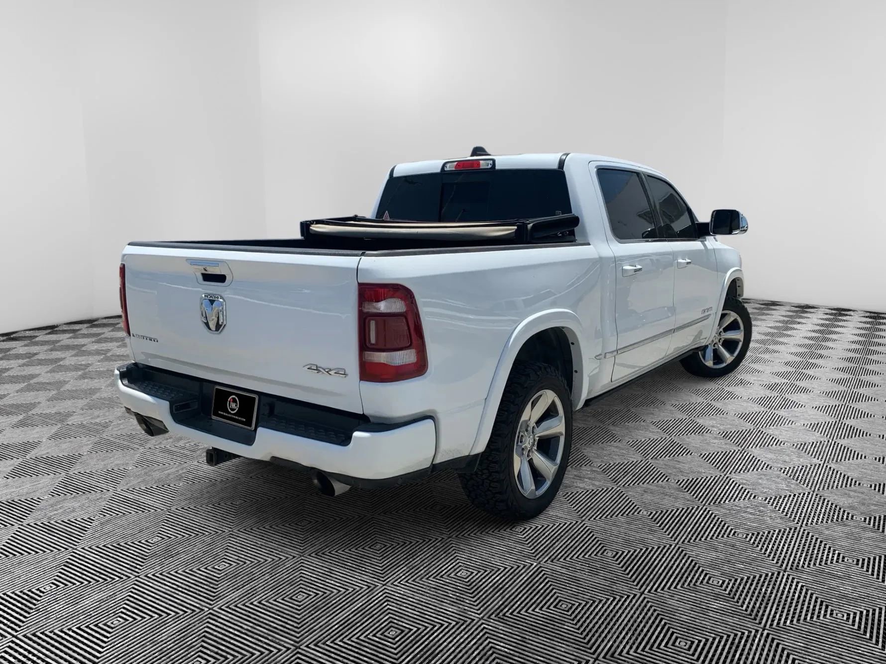 Used 2020 RAM 1500 Limited image 7