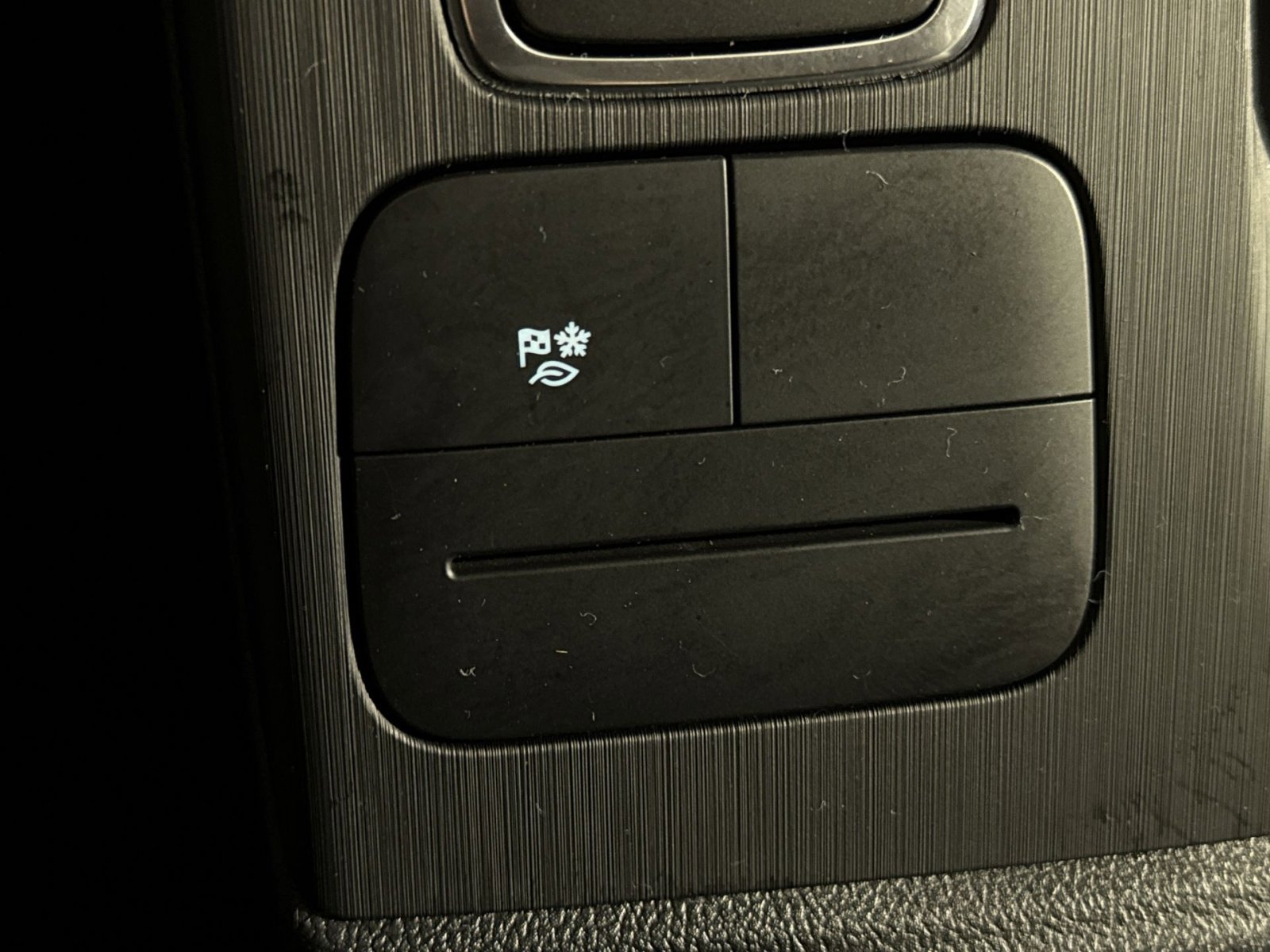 Used 2021 Ford Escape SEL image 34