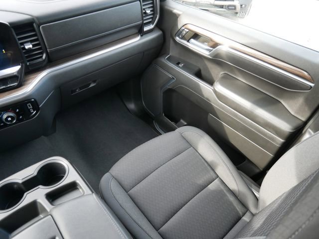 Used 2022 Chevrolet Silverado 1500 LT Trail Boss image 11