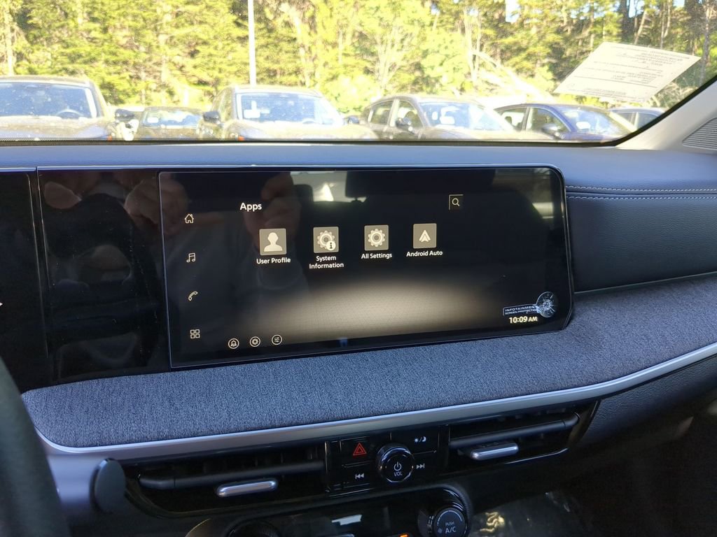 New 2026 Nissan Kicks SV image 20