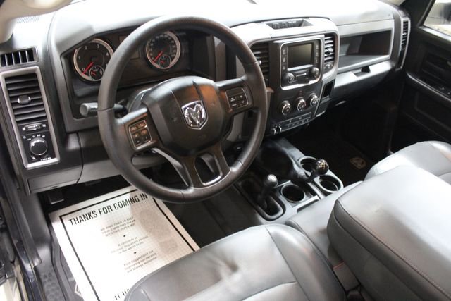 Used 2018 RAM 2500 Tradesman w/ Chrome Appearance Group image 19