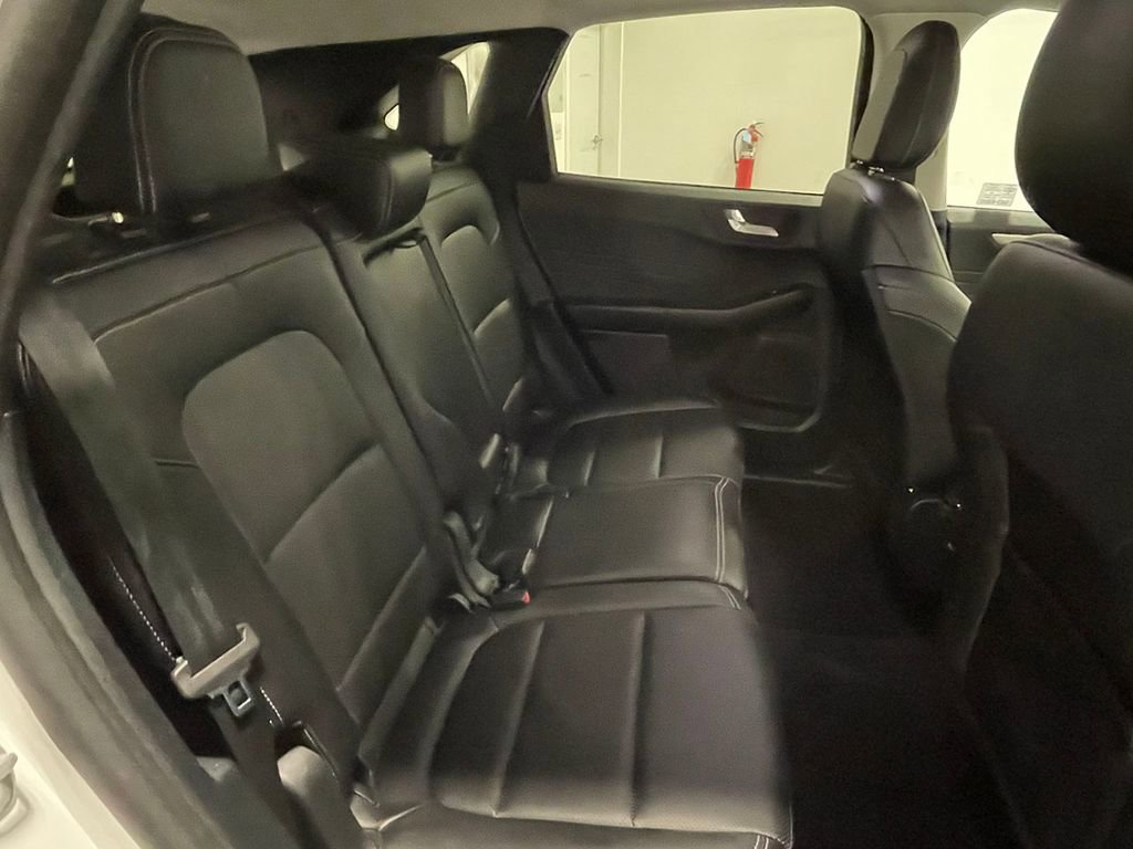 Used 2022 Ford Escape SEL w/ Technology Package image 23