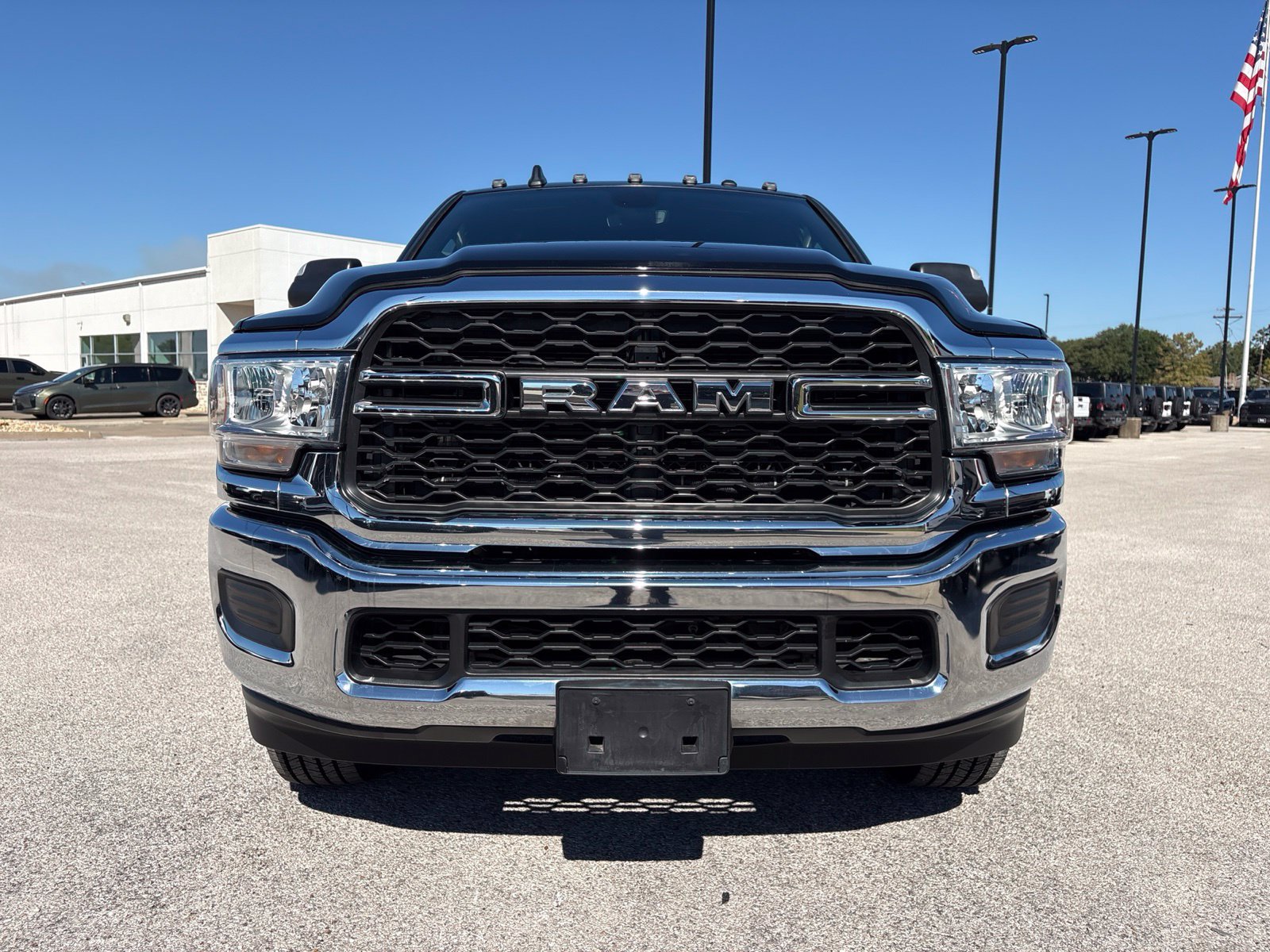 Used 2022 RAM 2500 Tradesman AWD/4WD image 9