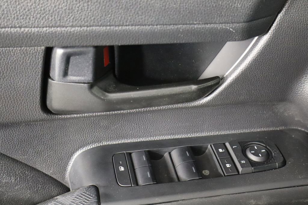 Used 2024 Toyota Tacoma SR5 RWD image 19
