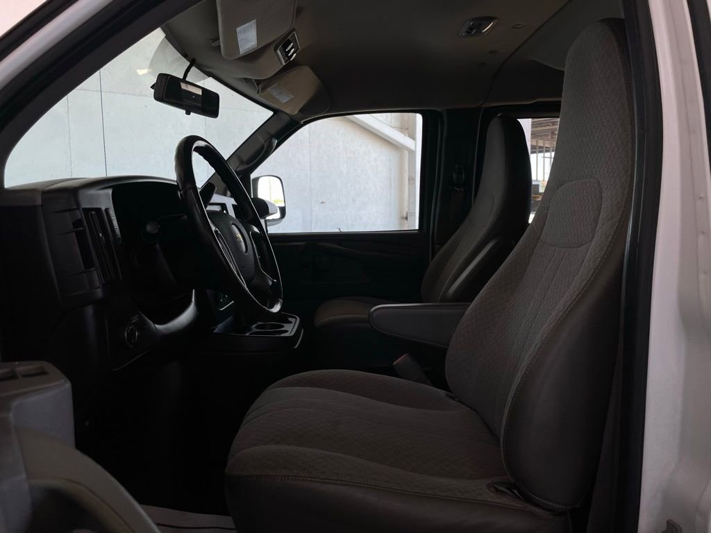Used 2013 Chevrolet Express 2500 LS image 8