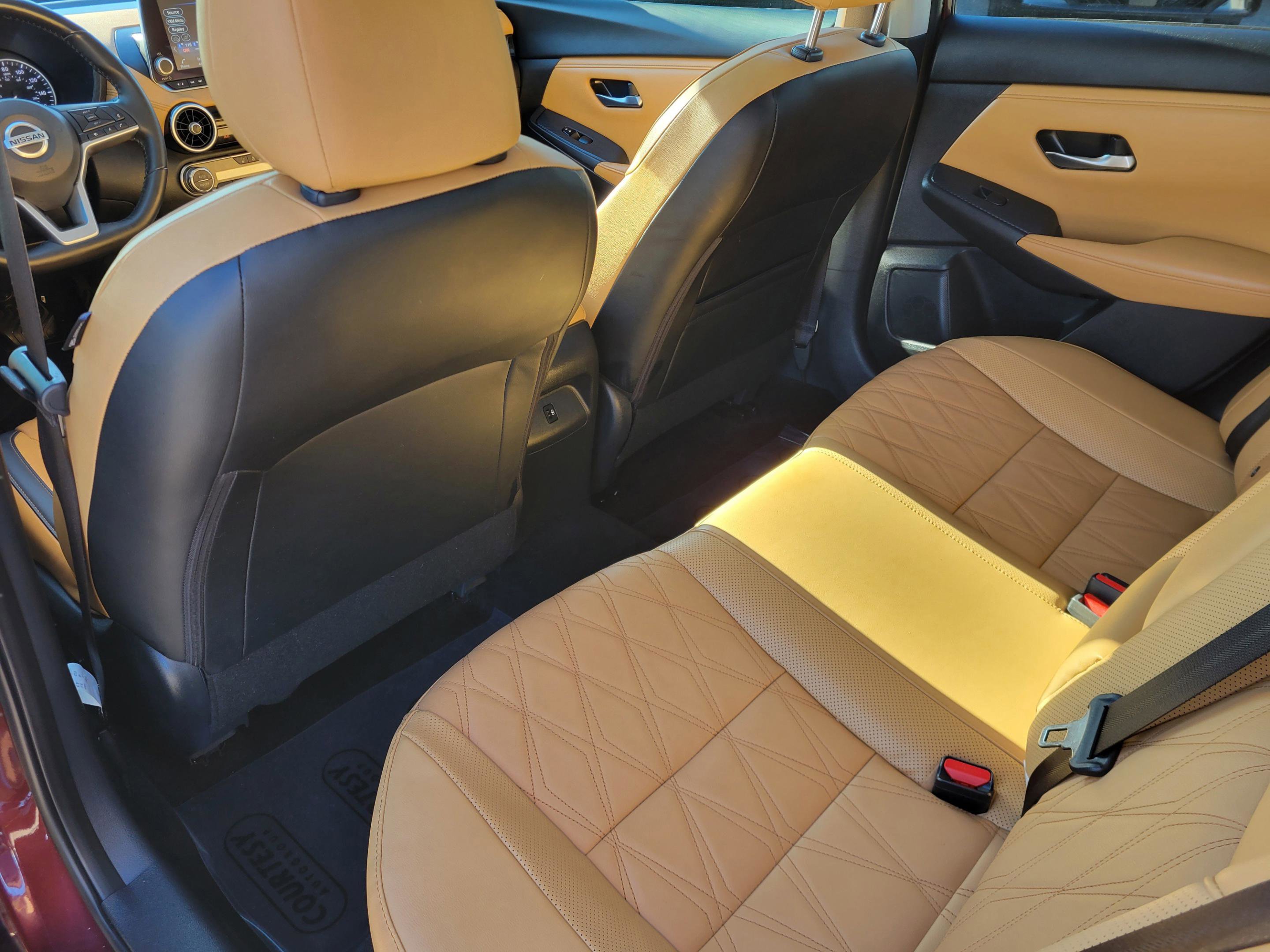 Certified 2022 Nissan Sentra SV w/ SV Premium Package image 9