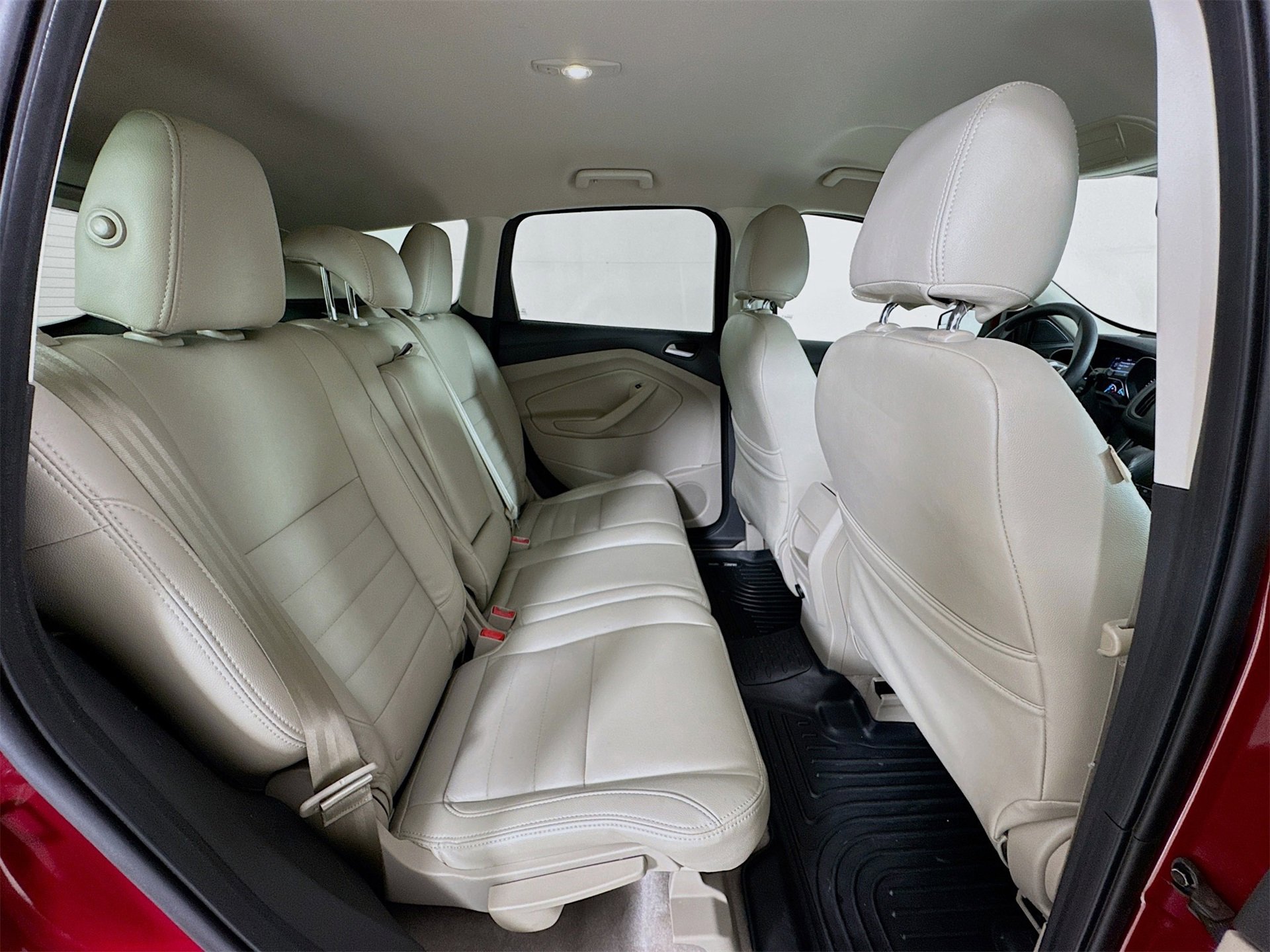 Used 2016 Ford Escape SE image 27