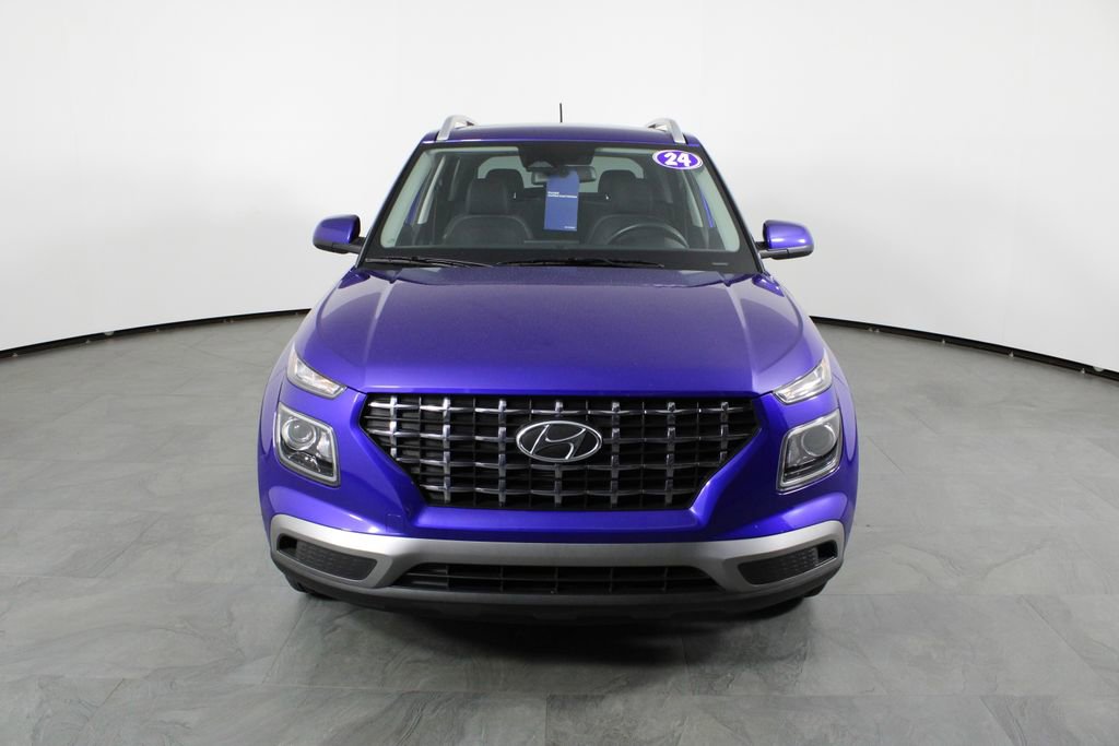 Certified 2024 Hyundai Venue SEL image 14