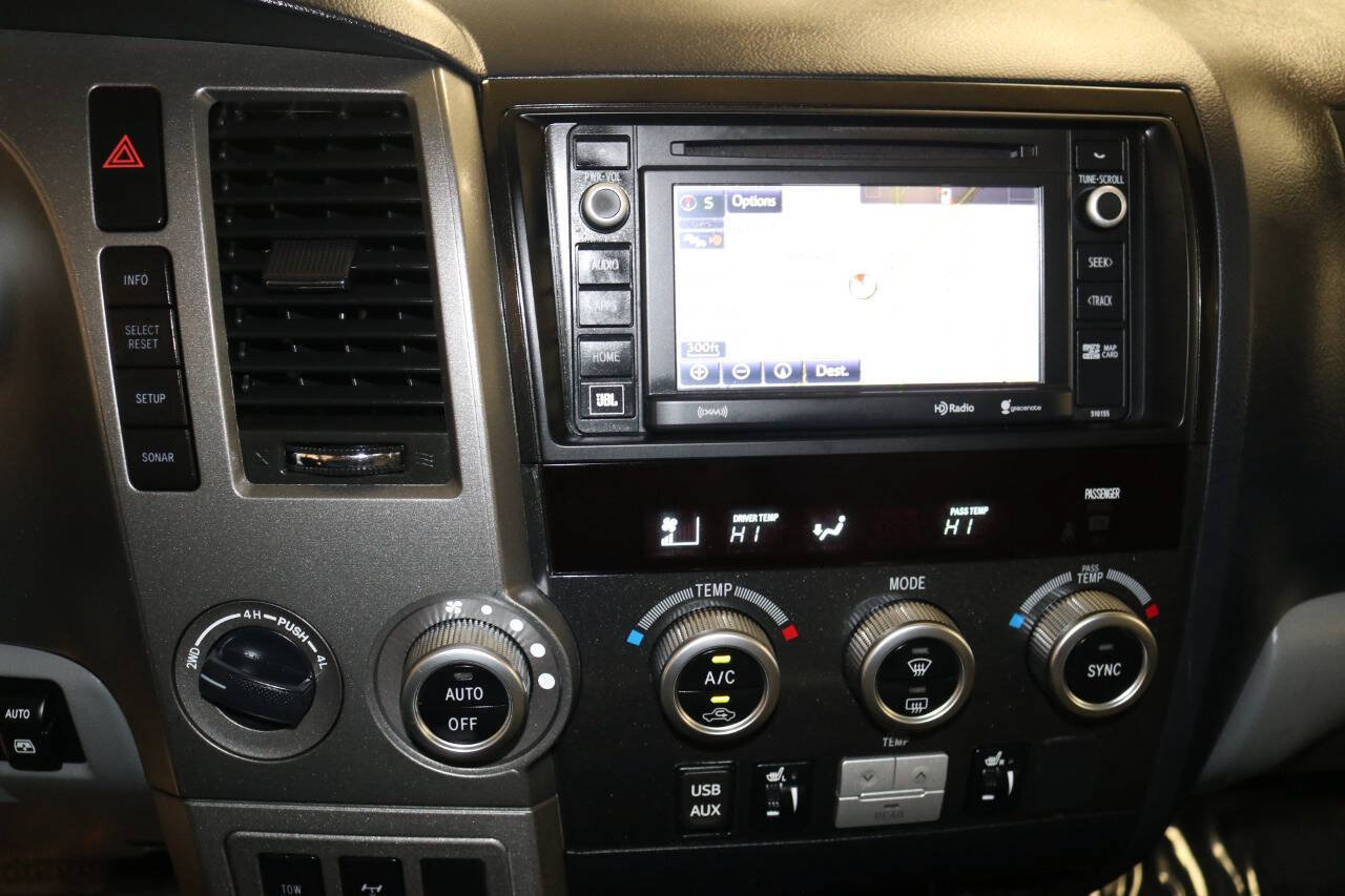 Used 2017 Toyota Sequoia Limited w/ Safety & Convenience Package AWD/4WD image 32