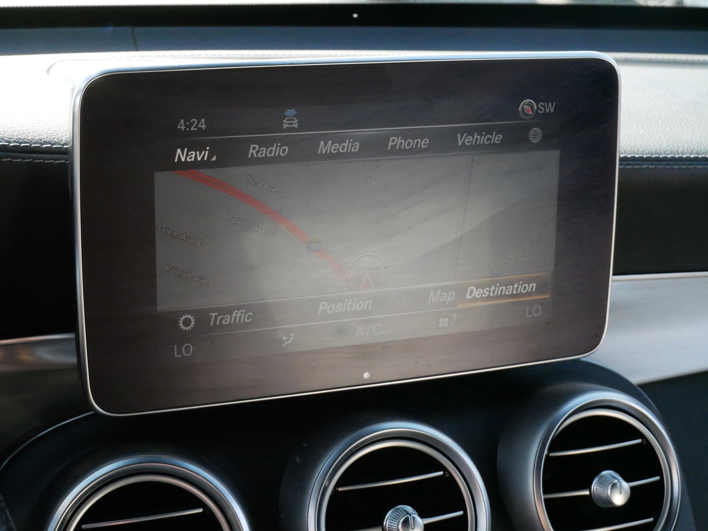 Used 2019 Mercedes-Benz GLC 300 4MATIC image 22