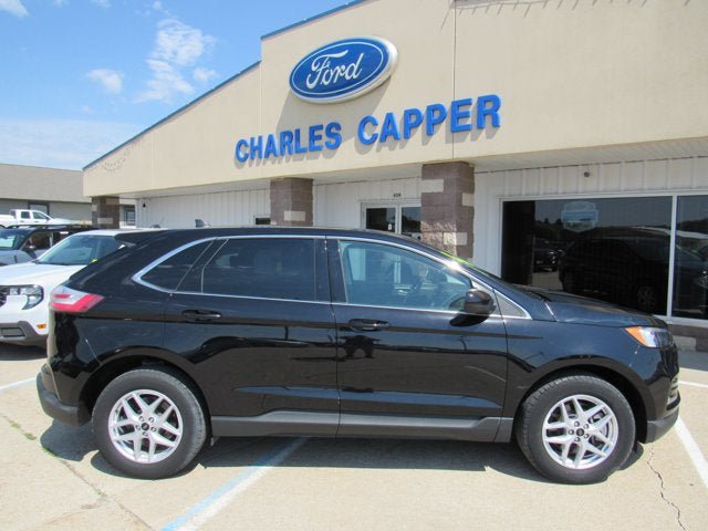 Used 2024 Ford Edge SEL w/ Convenience Package AWD/4WD image 4