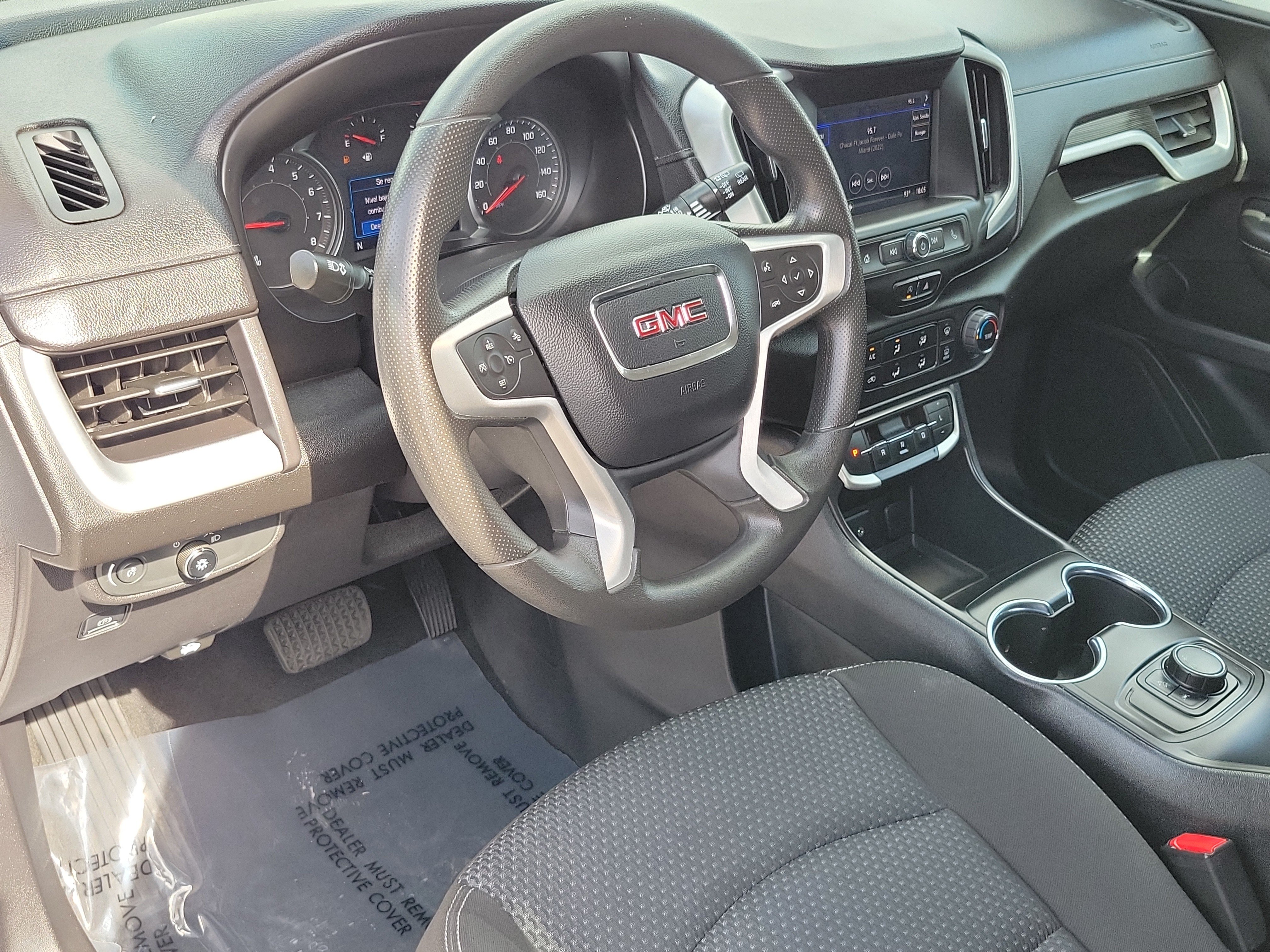 Used 2023 GMC Terrain SLE w/ Elevation Edition FWD image 9