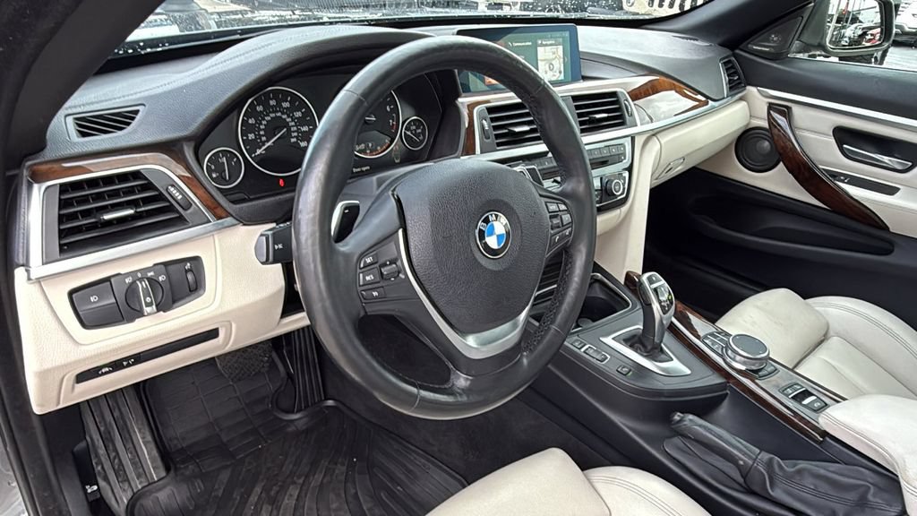 Used 2018 BMW 430i xDrive Convertible AWD/4WD image 25