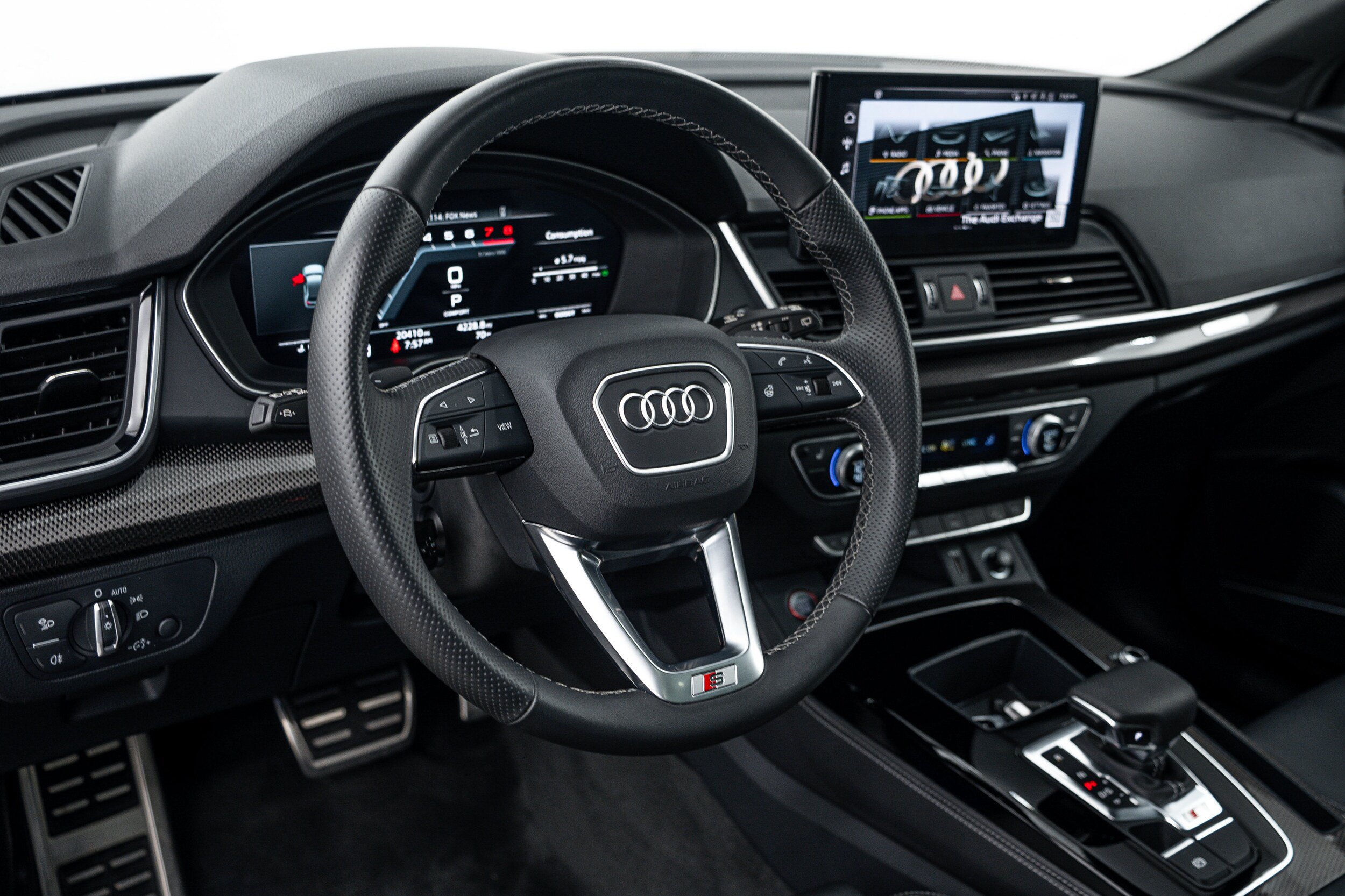 Certified 2024 Audi SQ5 Premium Plus AWD/4WD image 11