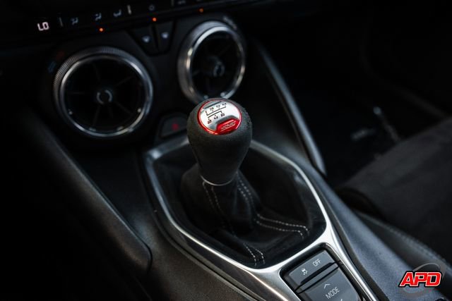 Used 2018 Chevrolet Camaro SS image 12