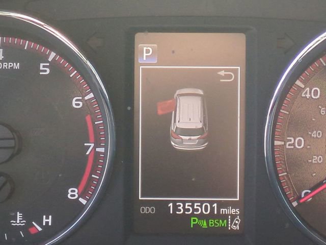 Used 2017 Toyota RAV4 SE image 21