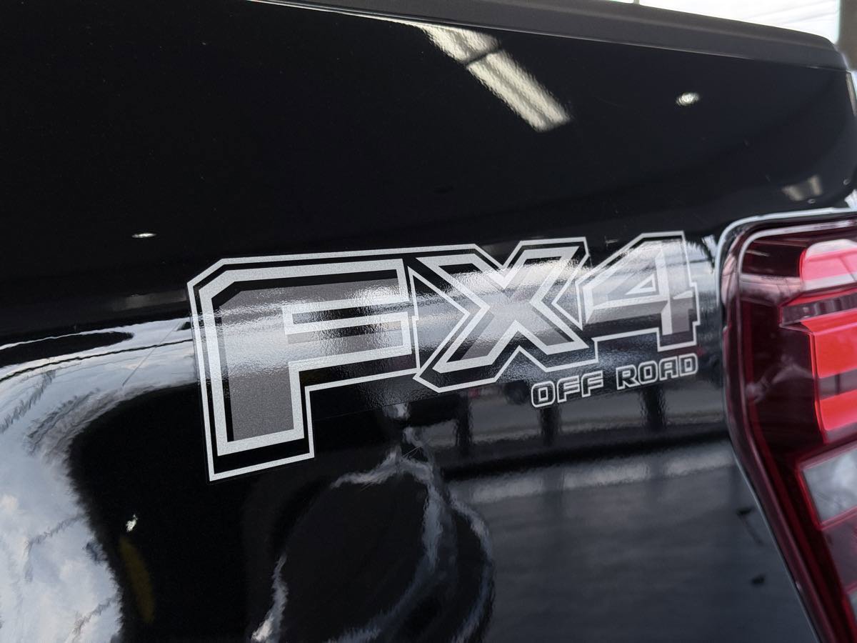 Used 2025 Ford F150 Platinum w/ FX4 Off-Road Package image 20