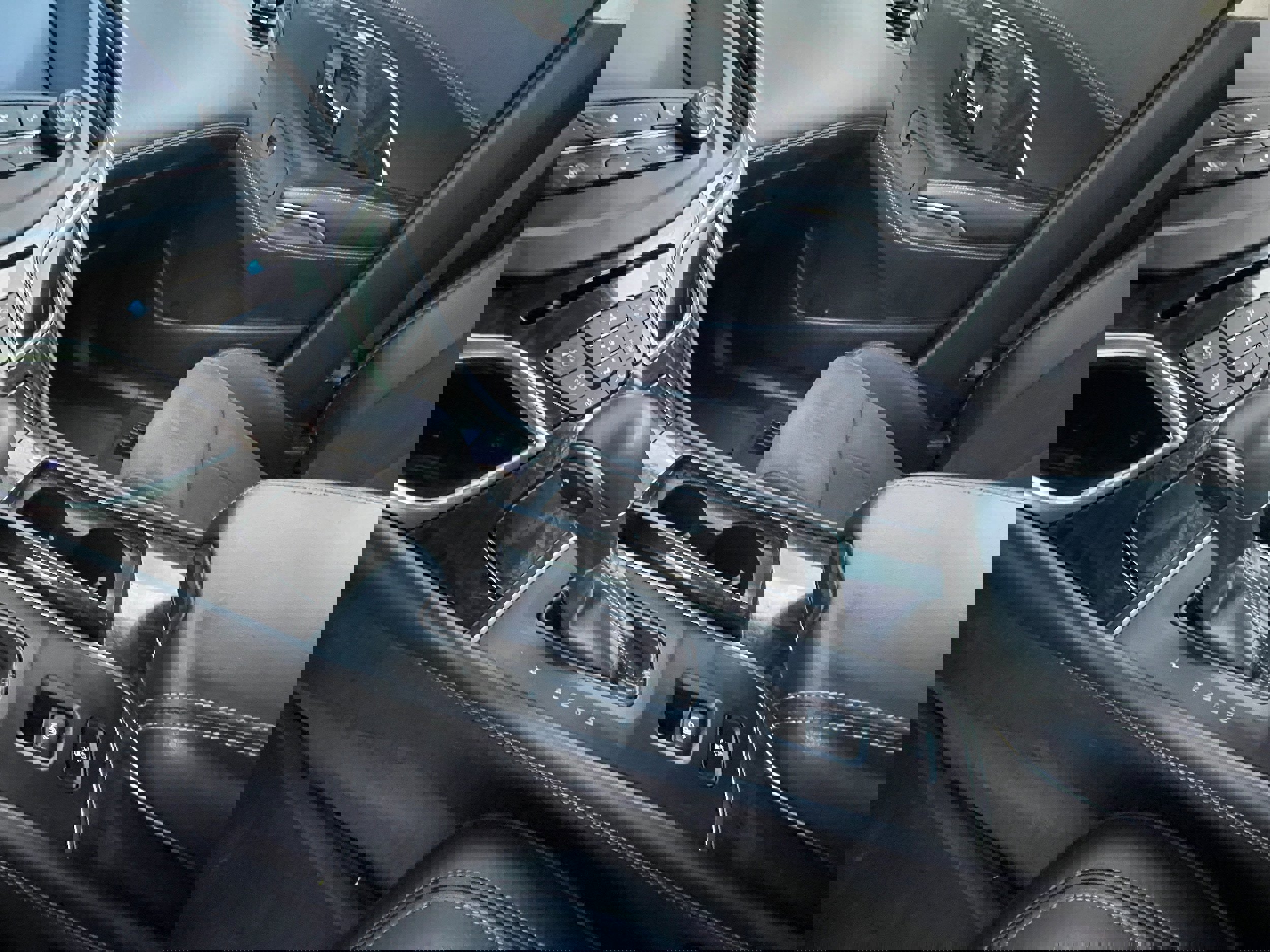 Used 2014 Buick LaCrosse image 16