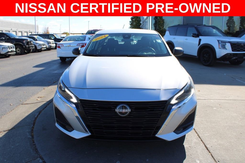 Certified 2024 Nissan Altima 2.5 SV image 2