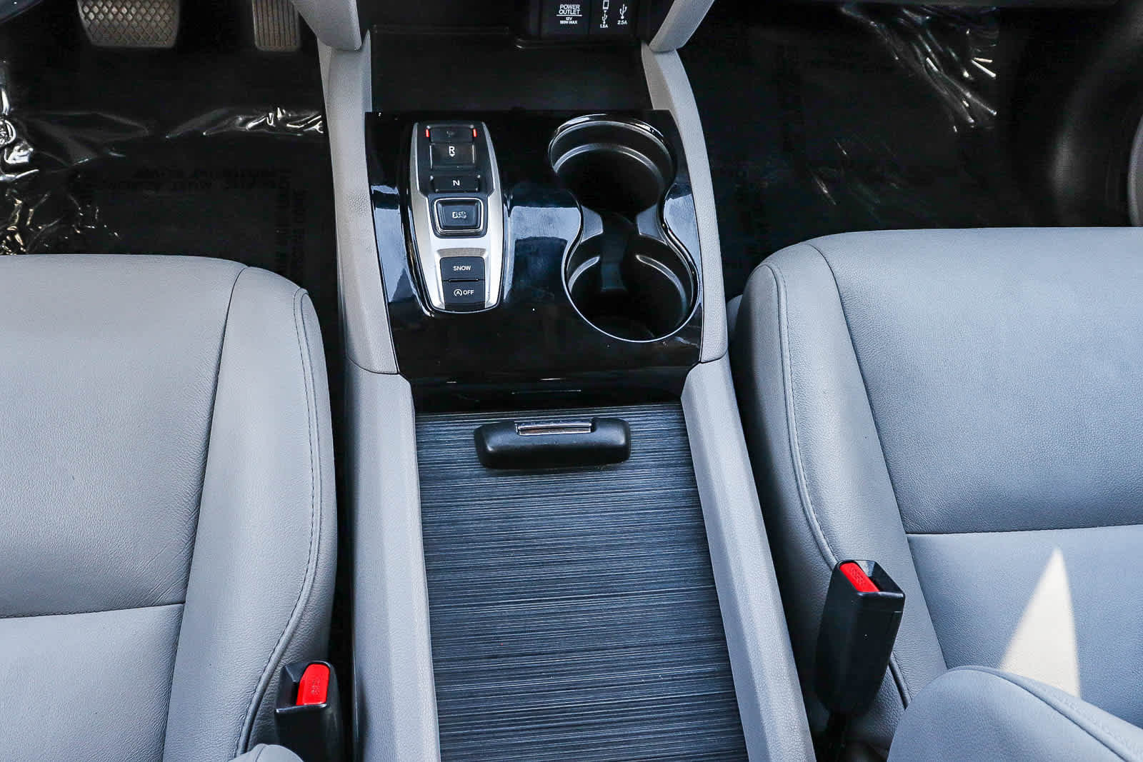 Used 2017 Honda Pilot Touring image 21