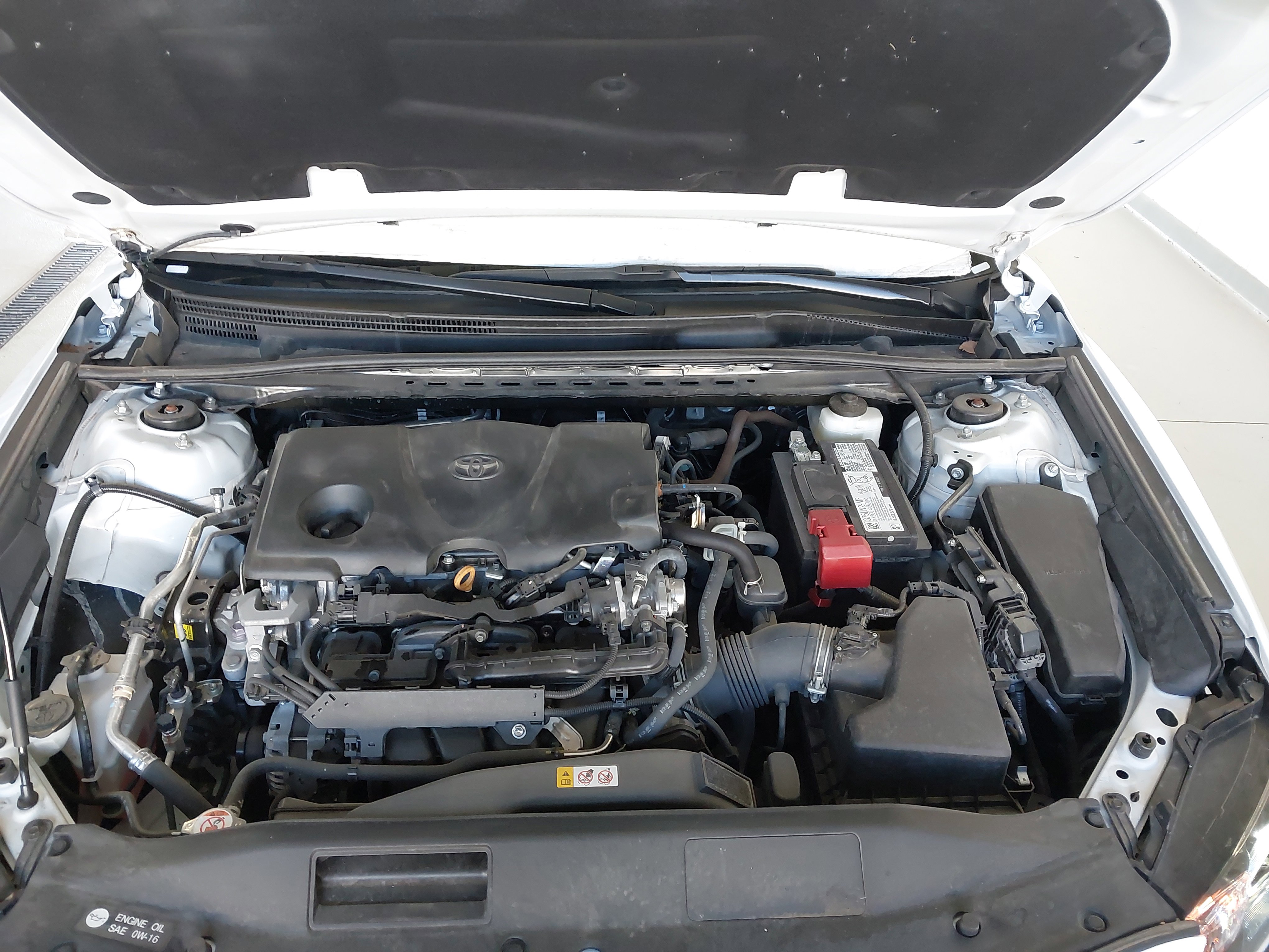 Used 2024 Toyota Camry SE image 30