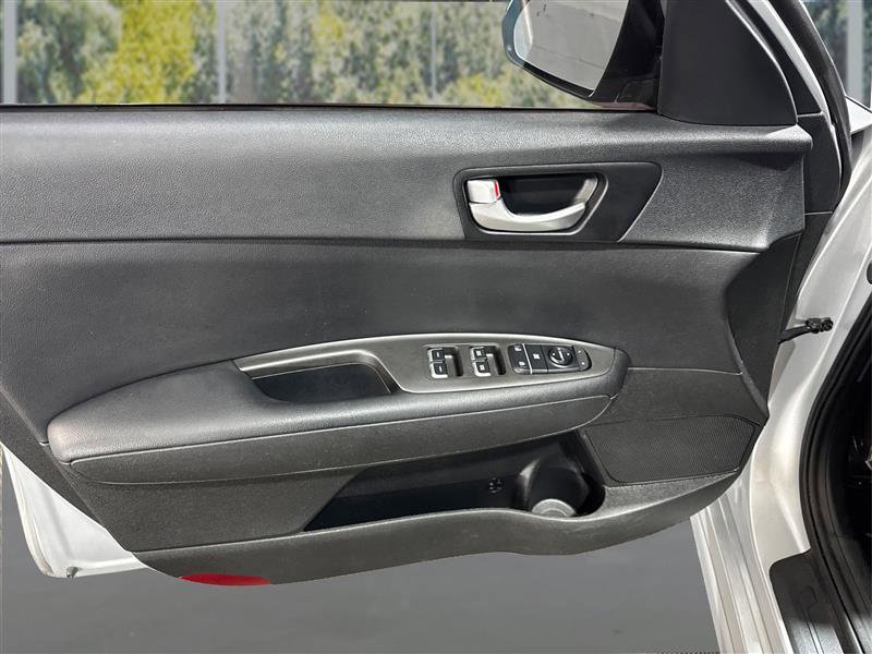 Used 2018 Kia Optima LX w/ Convenience Package image 19