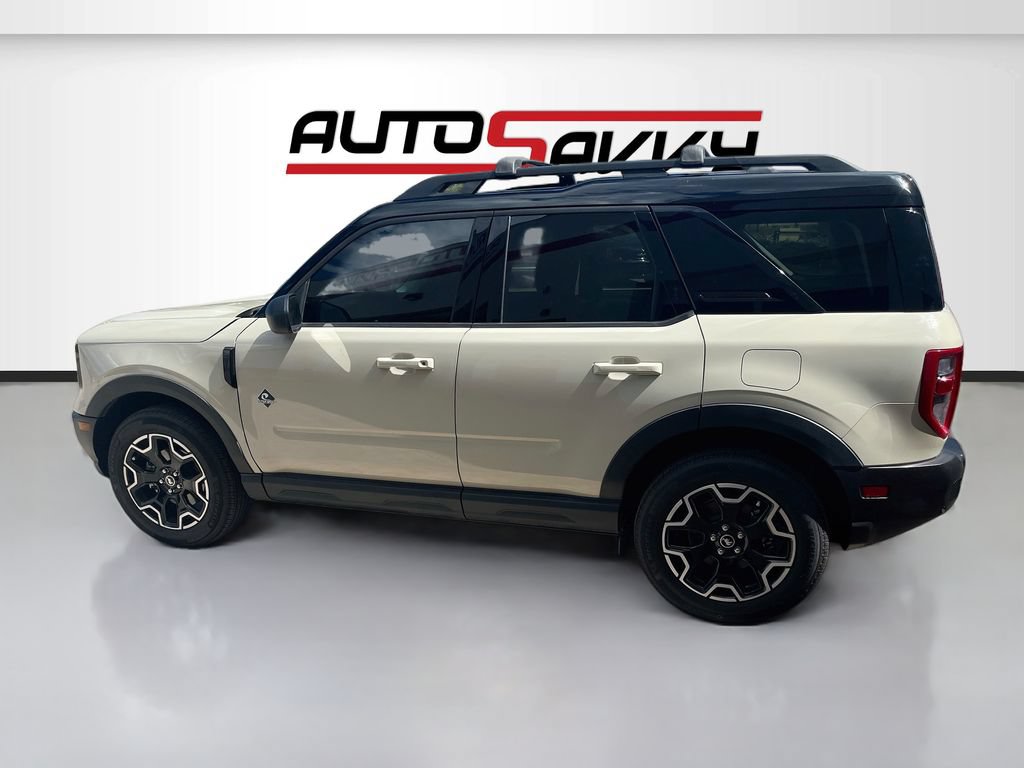 Used 2025 Ford Bronco Sport Outer Banks AWD/4WD image 4
