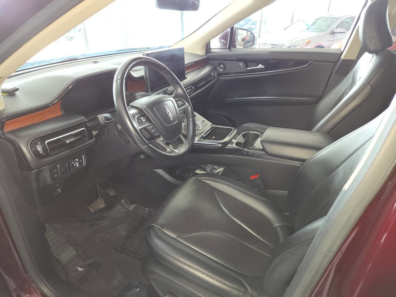 Used 2021 Lincoln Nautilus Reserve FWD image 15