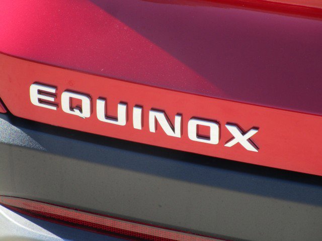 New 2026 Chevrolet Equinox LT w/ Convenience Package II image 9