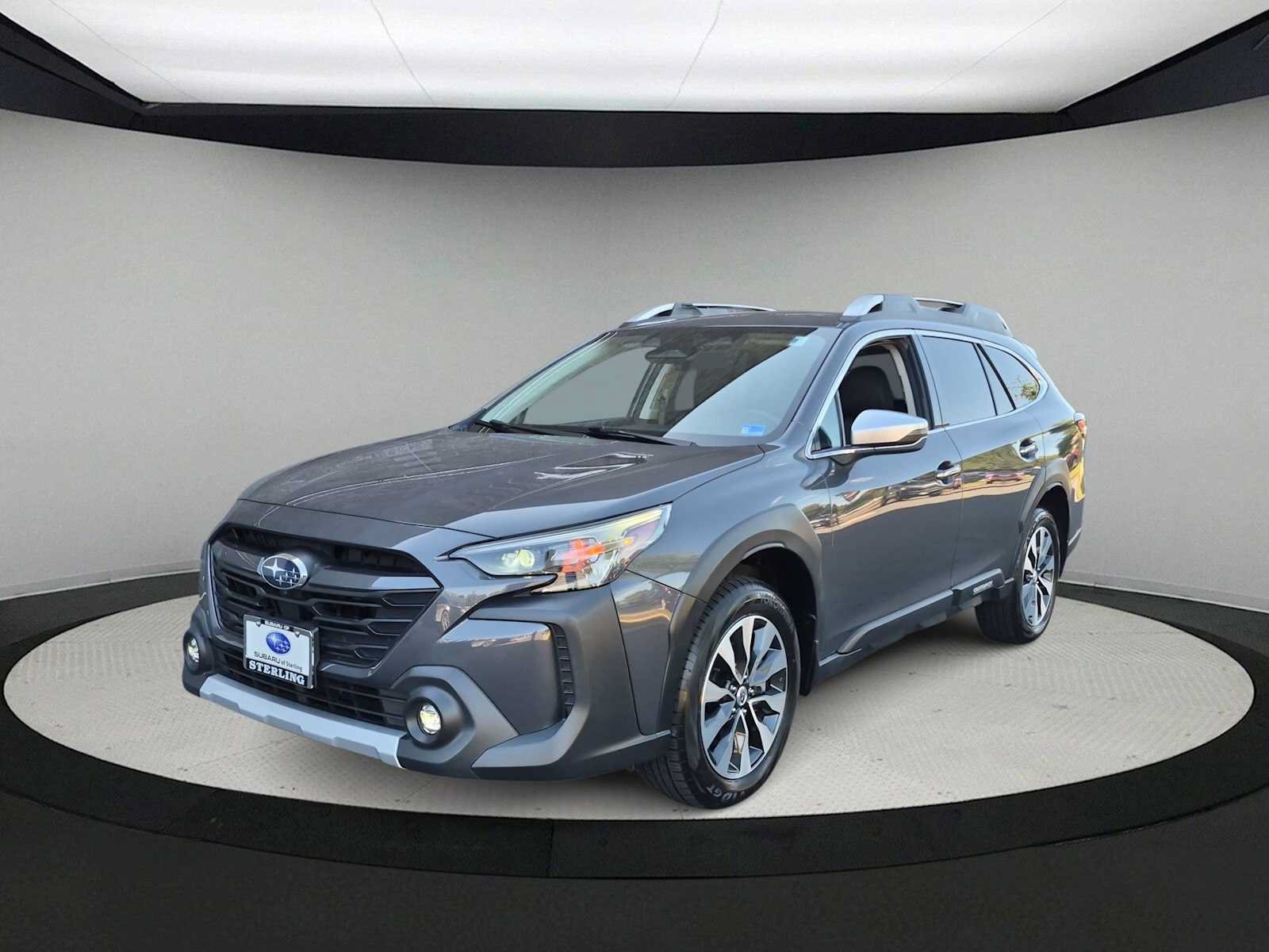 Certified 2023 Subaru Outback Touring XT AWD/4WD image 4