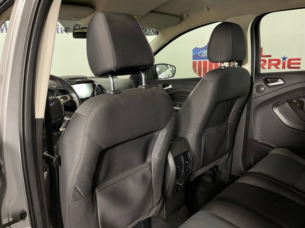 Used 2016 Ford Escape SE w/ Equipment Group 201A FWD image 15