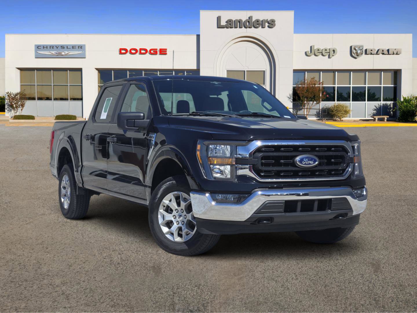 Used 2023 Ford F150 XLT AWD/4WD image 1