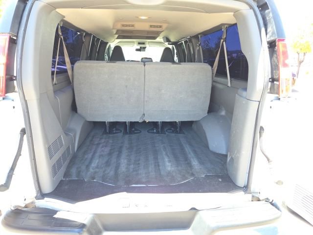 Used 2019 Chevrolet Express 3500 LT w/ LT Preferred Equipment Group RWD image 9