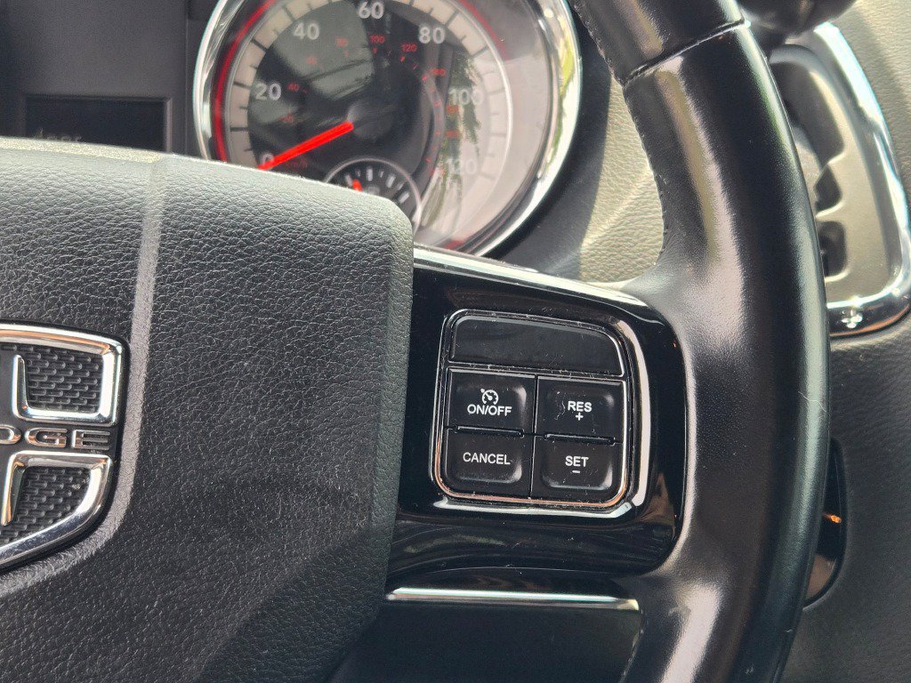 Used 2020 Dodge Grand Caravan SE FWD image 28